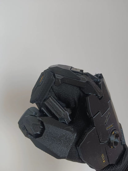 These are 3D gloves I made myself.
